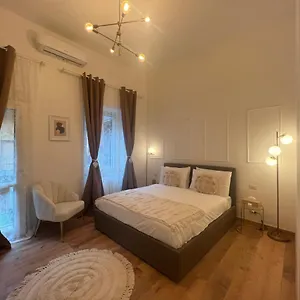 Apartamento Regina In Bocconi, Milán